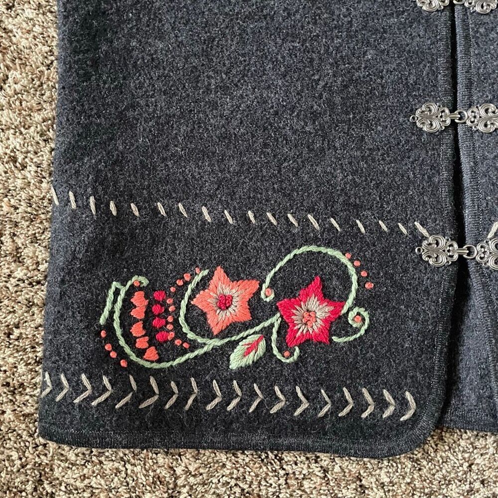 Norm Thompson wool vest Women’s size Large